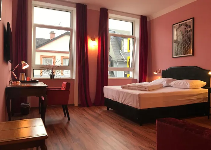 Hotel Mystique